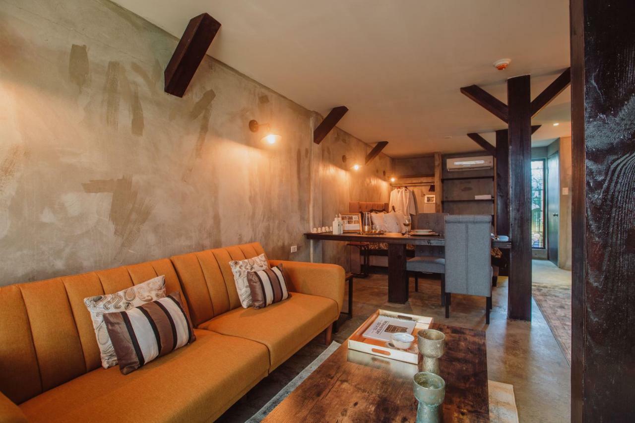 Monastery Suites Oranjestad Zewnętrze zdjęcie