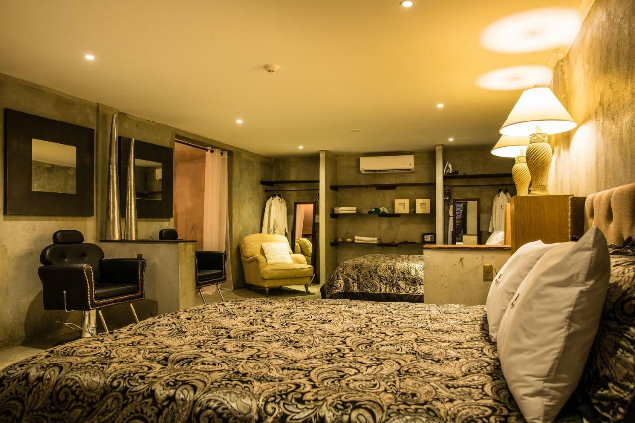 Monastery Suites Oranjestad Zewnętrze zdjęcie