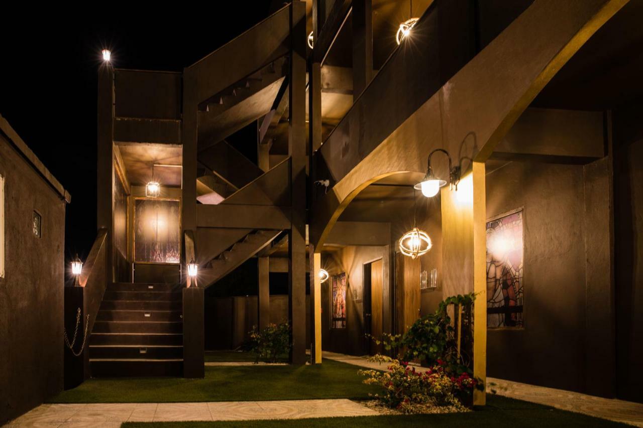 Monastery Suites Oranjestad Zewnętrze zdjęcie