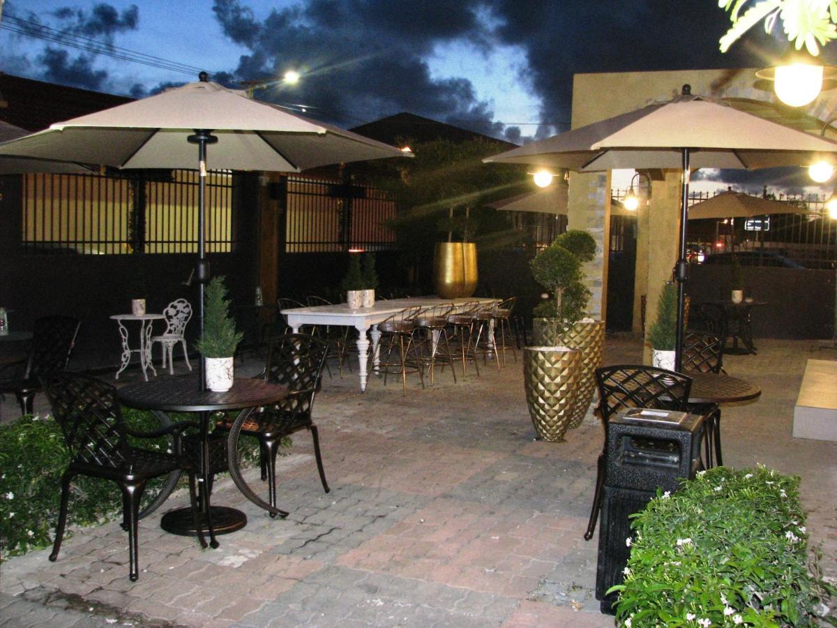 Monastery Suites Oranjestad Zewnętrze zdjęcie
